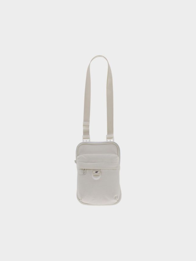 กระเป๋าคาดคอแบบชาย-หญิง สีขาว 4F  รุ่น 4F POUCH U074 Unisex Neck Bag  White Color Unisex's
